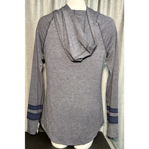 Champion Gym Issue Layering Thin Hoodie Top NWT $35 Size Small Blue - Picture 13 of 15